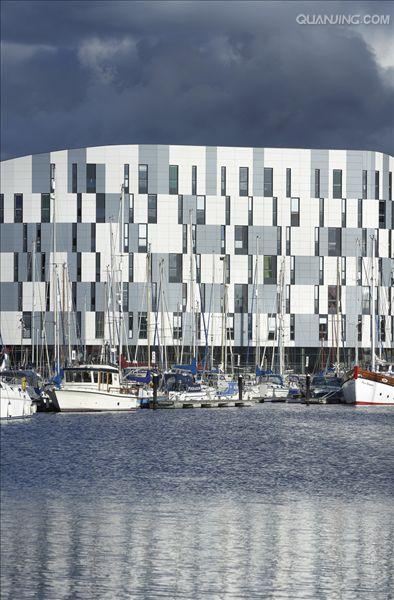  p data-id="gnbi23qnzz">萨福克大学(suffolk university)创建于1906