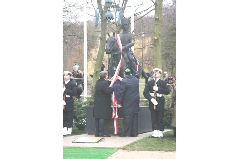  p>鞑靼人(tartars),历史上在东亚地区生活的人,主要使用 a target="