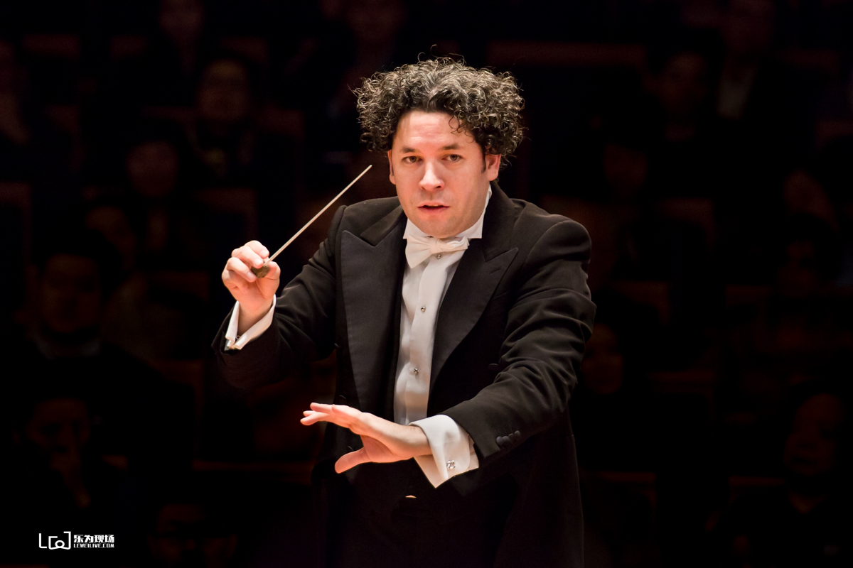  p data-id="gnvk5d5uzy">古斯塔夫·杜达梅尔(gustavo dudamel),1981