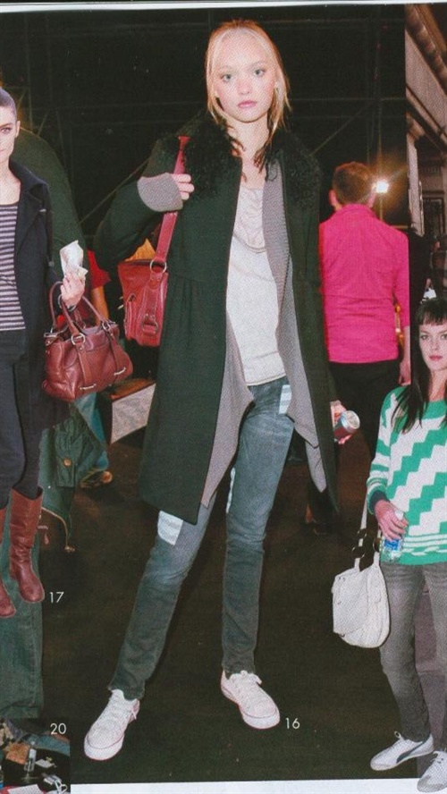  p>嘉玛·沃德( i>gemma ward /i>),1987年11月3日出生于澳大利亚西