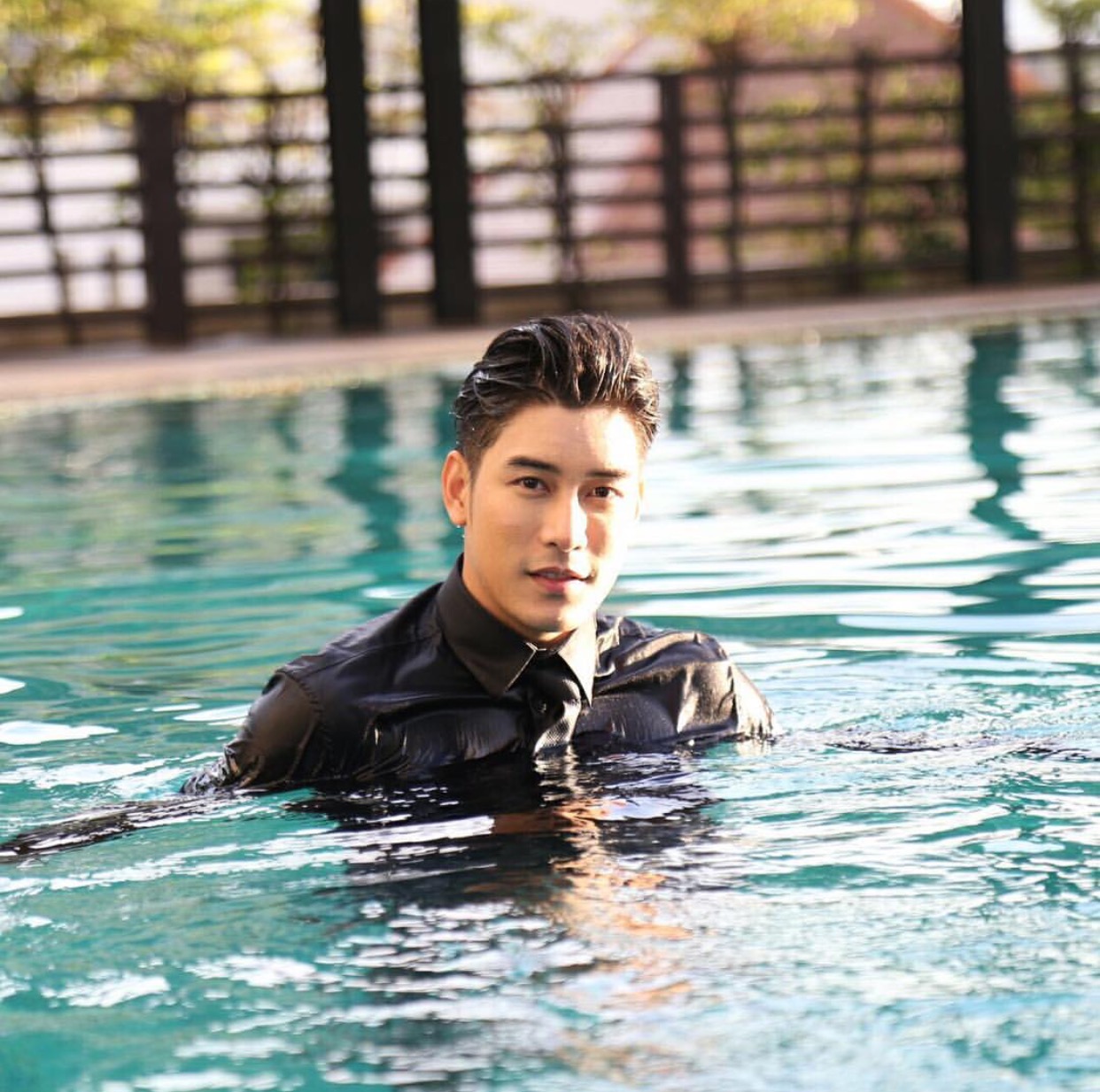  p>朴朴·彭帕努(ken),1991年10月20日出生于泰国,泰国男演员,模特.