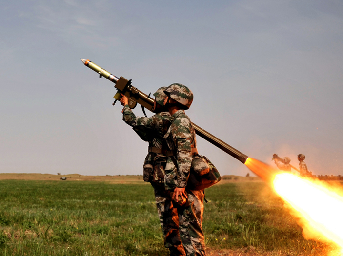 肩扛式防空导弹