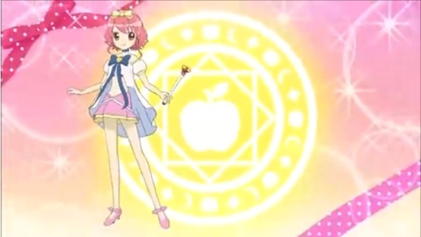 偶像公主 /a>》三主角之一.充满了朝气的女孩子,粉红短发,瞳孔呈