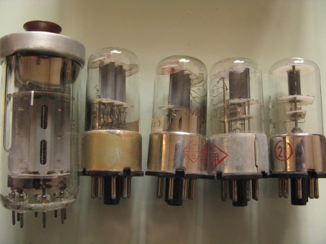  p>电子管,是一种最早期的电信号放大 a target="_blank" href="/item