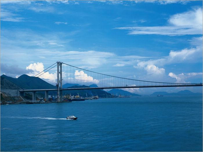 d">长寿桥位于山东泰安市 a target="_blank" href="/item/泰山/5447"