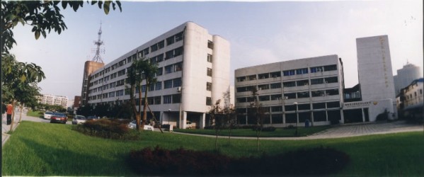 四川大学水利水电学院