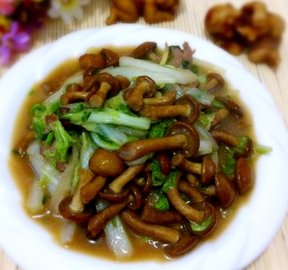滑子蘑炒小白菜