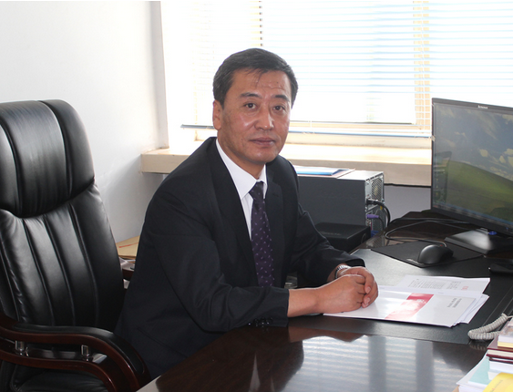 男,现任 青海省湟源县人大常委会党组成员副主任