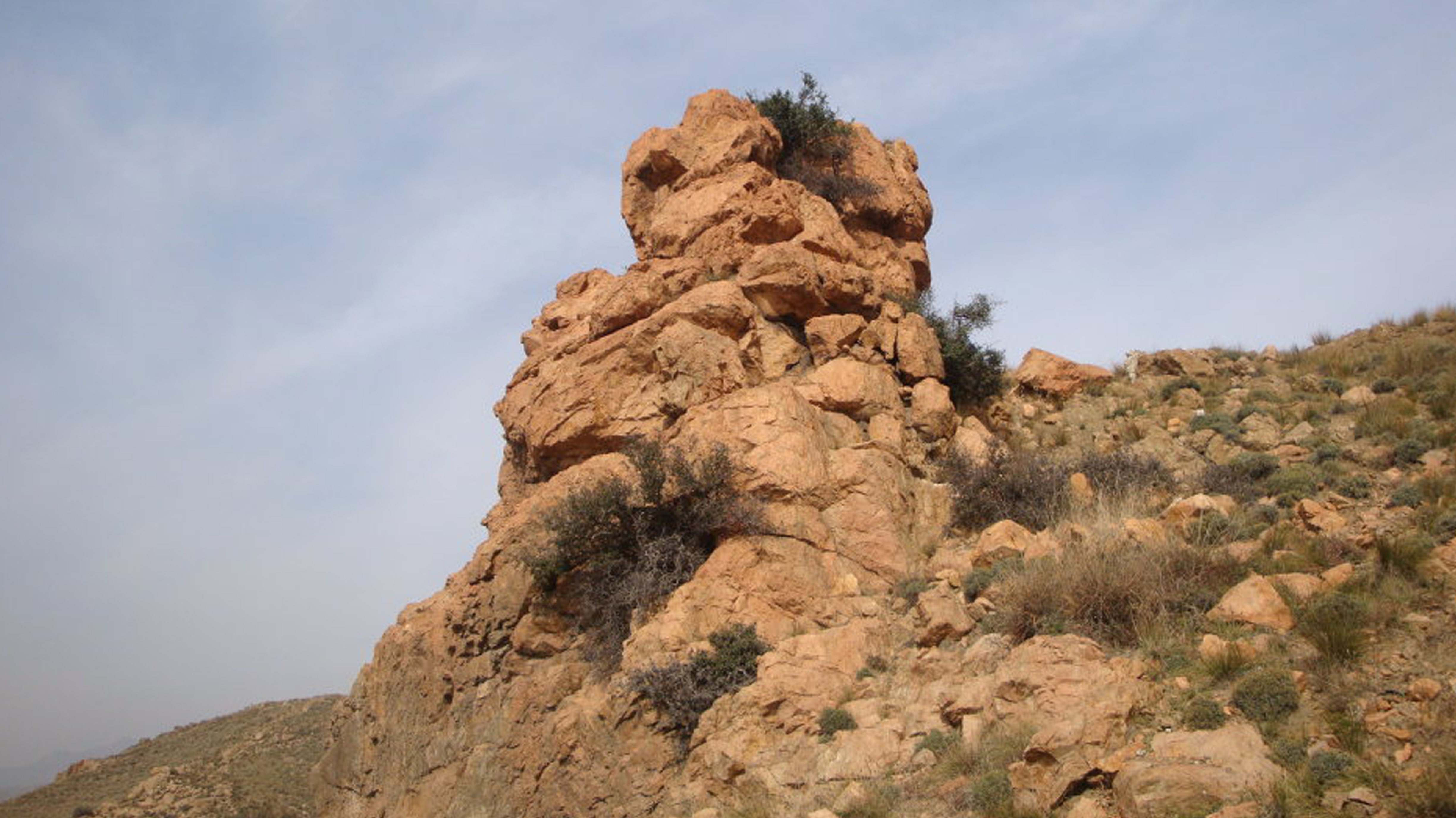  p>阿善遗址,位于内蒙古自治区 a target="_blank" href="/item/包头