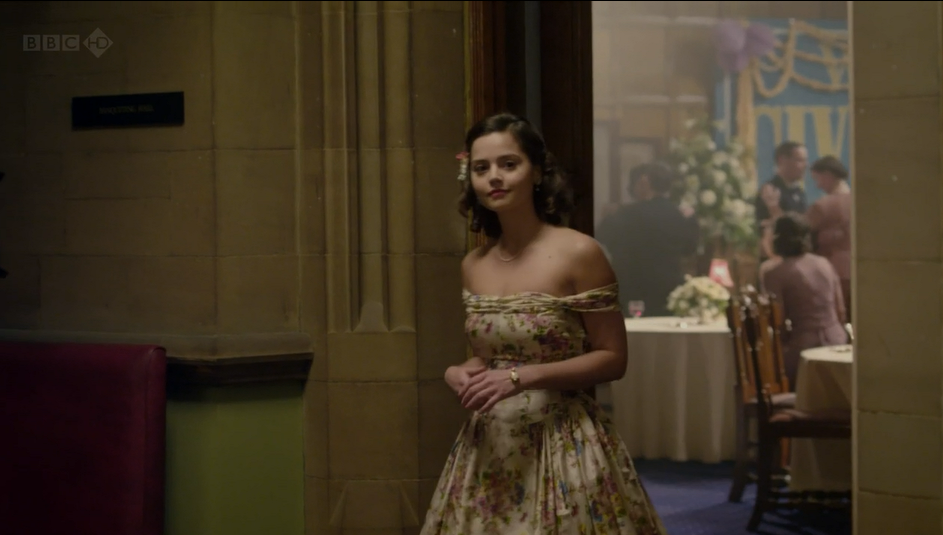 《神秘博士》中的克拉拉·奥斯瓦尔德,英国肥皂剧《 a target="_blank