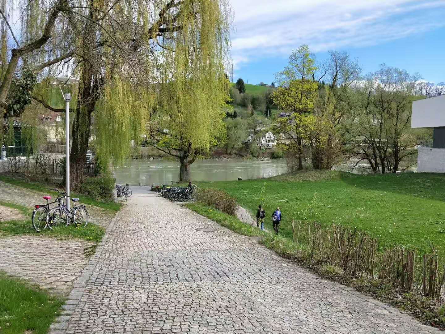 帕绍大学( b>universit  t passau /b>/ university of passau)是德国