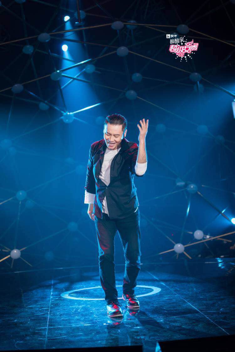  p>kenn是国内舞台表演秀导演,舞台艺术总监.