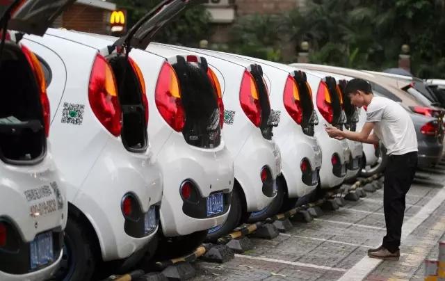 血雨腥风的共享汽车：360家公司的惨淡没吓跑宝马，巨头来了_百科TA说