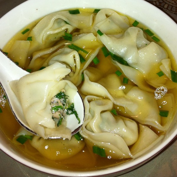 荠菜鲜肉大馄饨