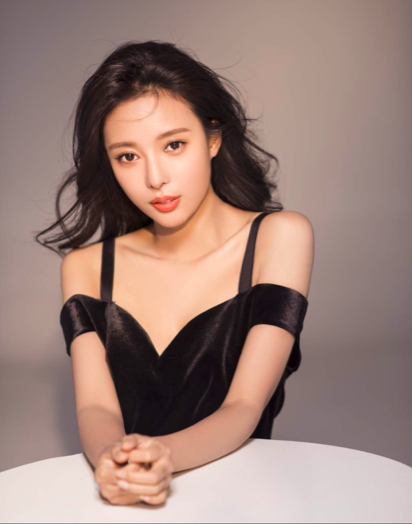 class="psl-tag">冯璧晴,1996年2月19日出生于天津市,中国内地女演员