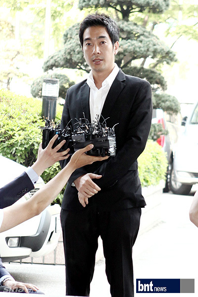  p data-id="gnwtkd8yym">高英旭,韩国 a target="_blank" href="