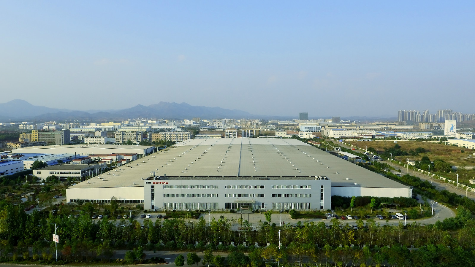 href="#" data-lemmaid="147953">德国 /a>格特拉克(getrag)集团与 a