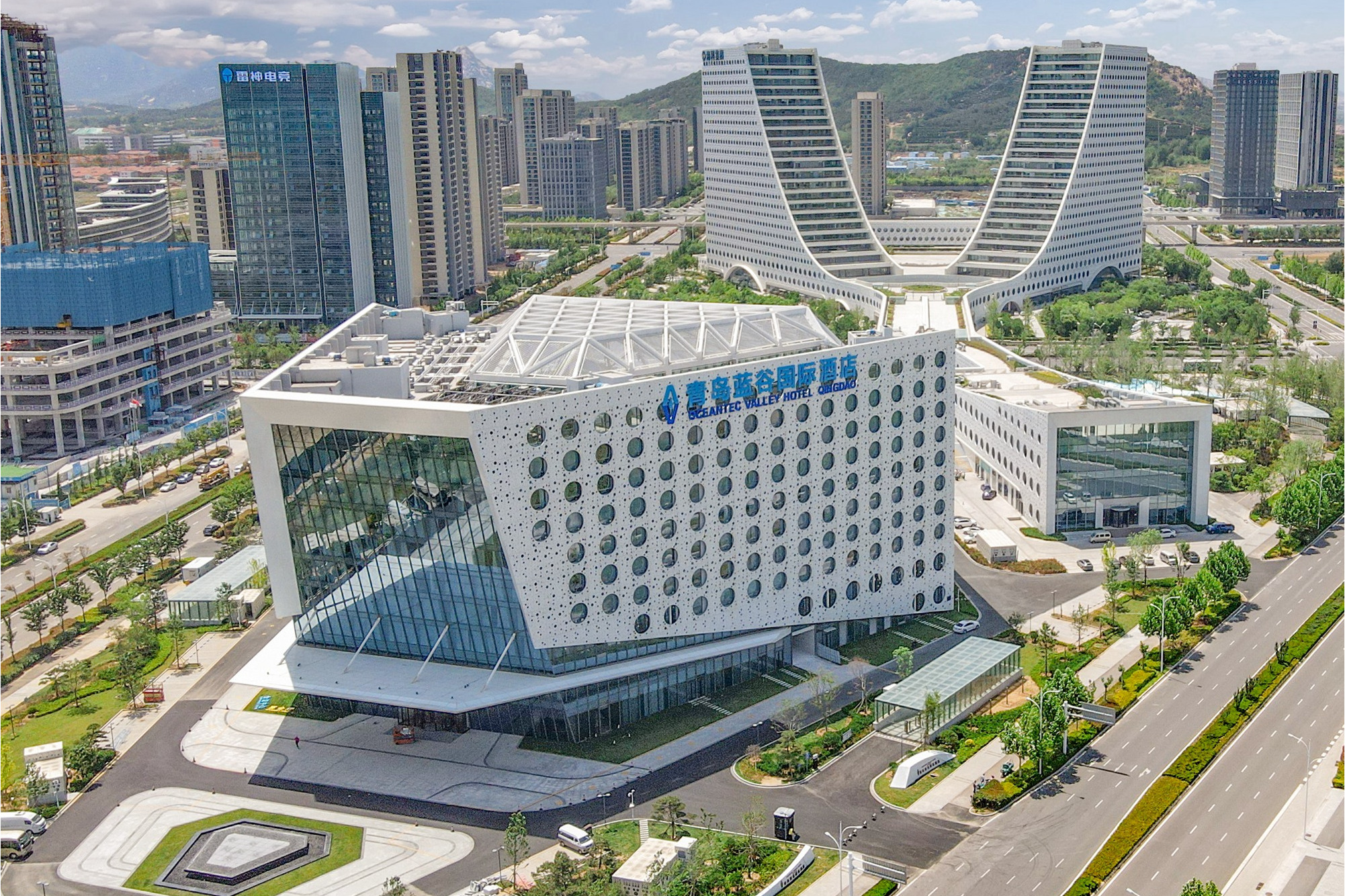 青岛蓝谷国际酒店