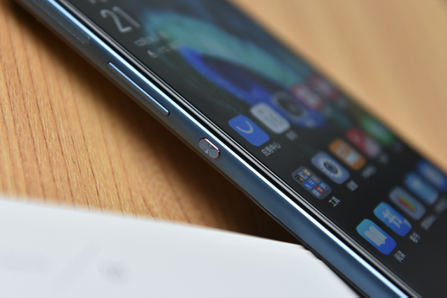 海信阅读手机a6l