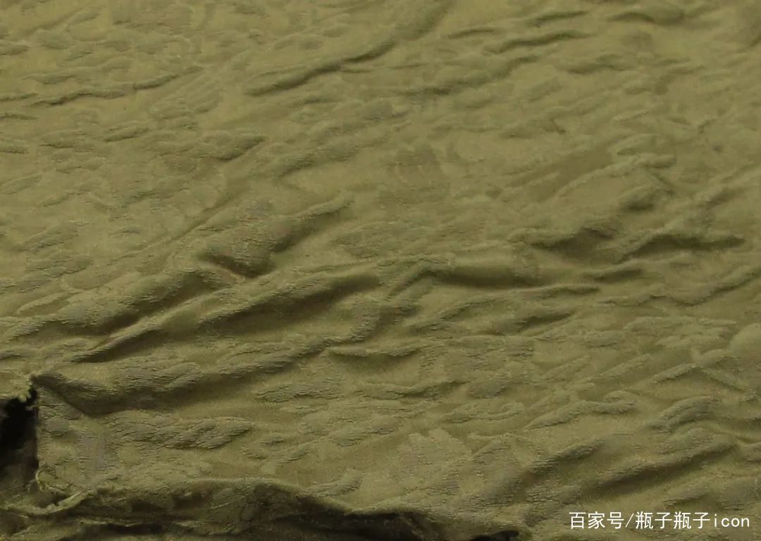 缎袄 无锡钱樟夫妇墓出土明代鸟衔花枝纹缎夹袄的保护修复_百科TA说