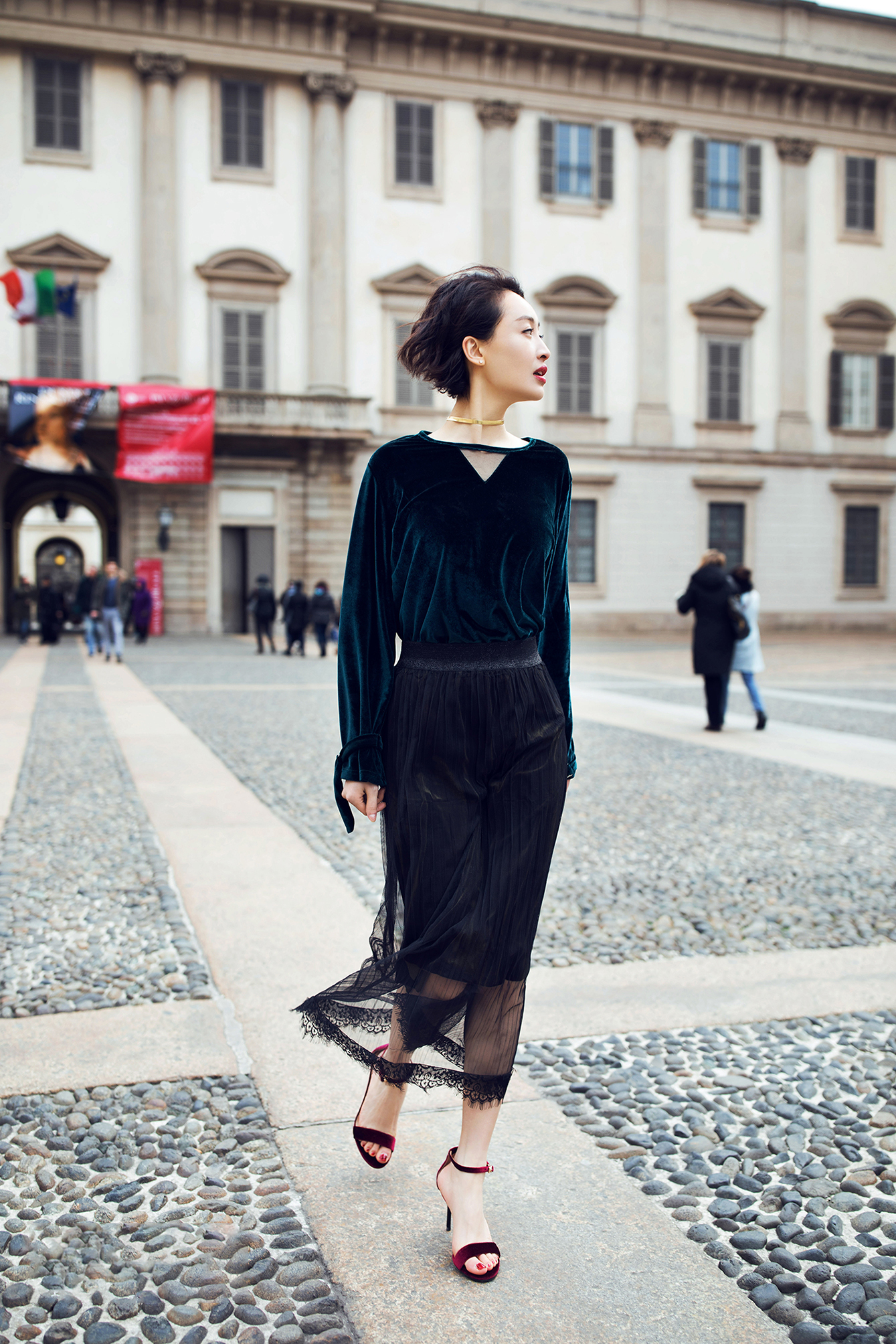  p>杨菲洋,原名杨洋,1989年6月8日出生于江西省赣州市章贡区,中国内地