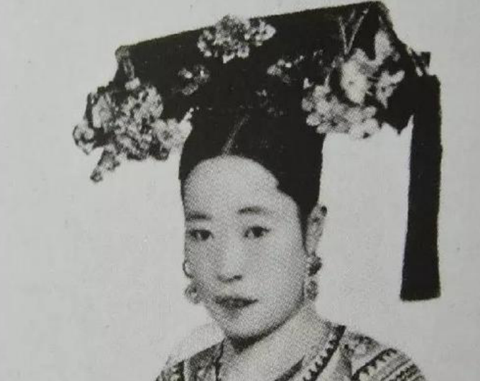 光绪皇帝为什么到死都没有留下一个子嗣？_百科TA说