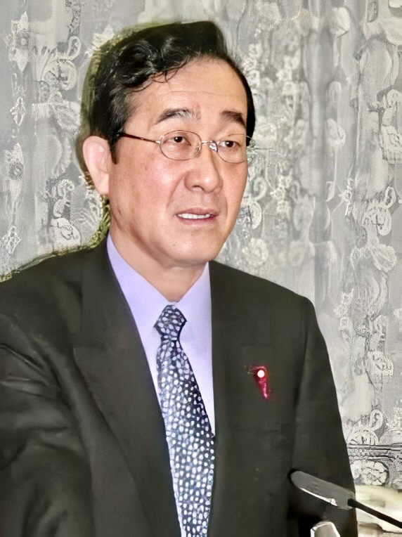 まつおか としかつ,1945年2月25日—2007年5月28日),出生于日本熊本县