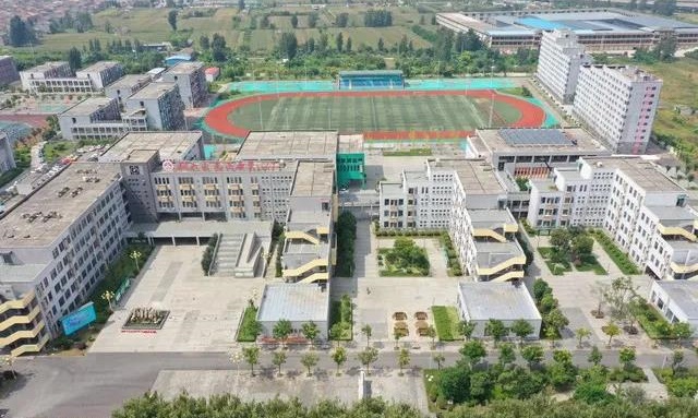 徐州市铜山区夹河中学
