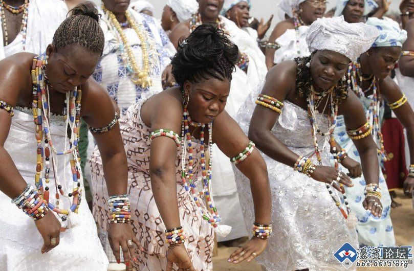 p>贝宁共和国位当地时间1月10日是贝宁一年一度的巫毒教节,维达当地