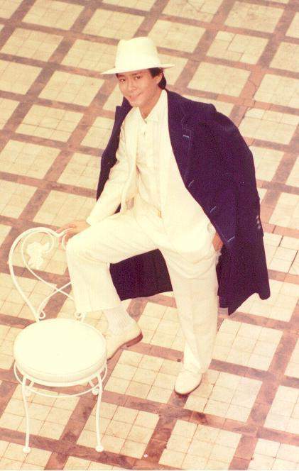  p>郑少秋,1947年2月24日出生于香港,祖籍广东,中国香港男演员,歌手.