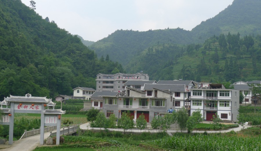 板桥镇,云南省曲靖市陆良县下辖镇,地处<a