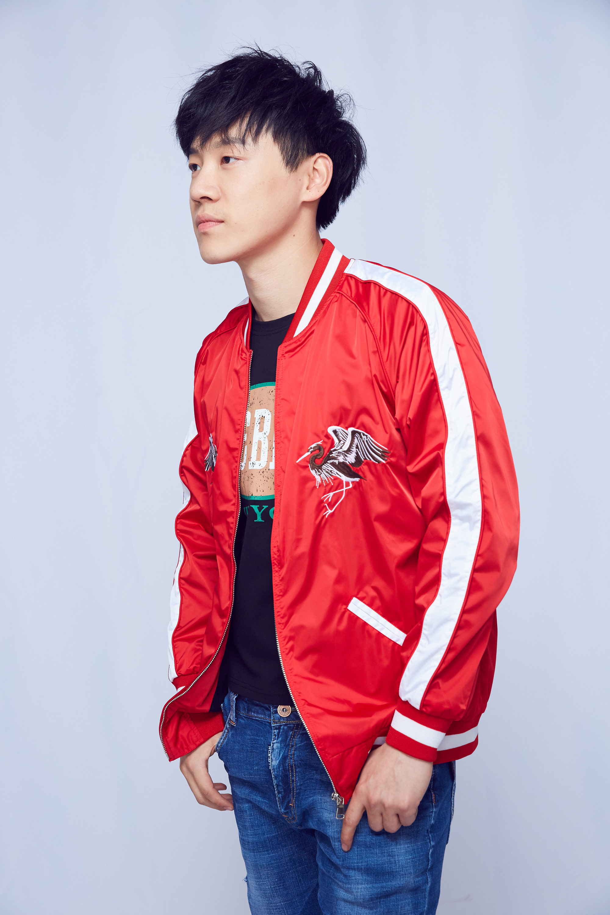  p data-id="gnwp4vgb3p">昌隆,1990年3月24日出生,中国内地男演员