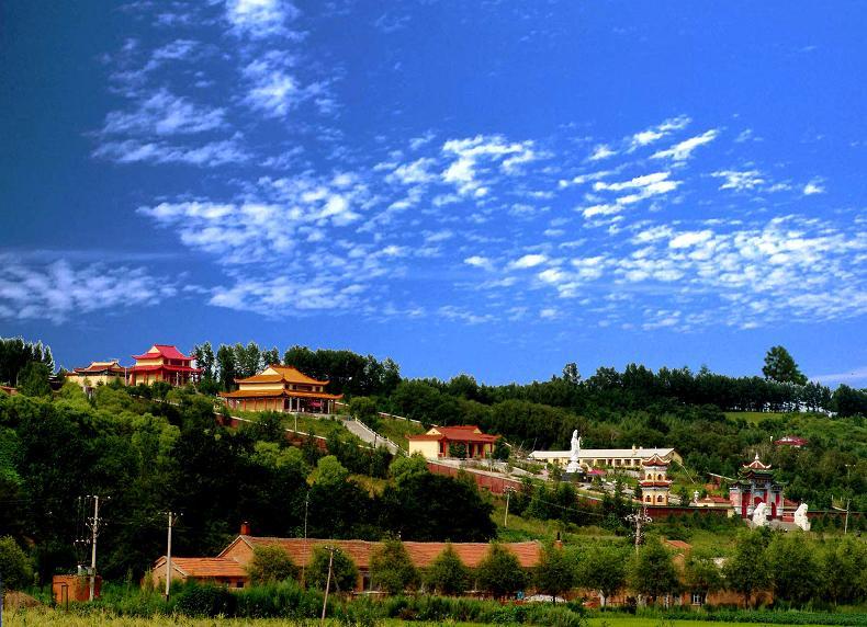  p>庙山生态旅游开发区位于 a target="_blank" href="/item/黑龙江省