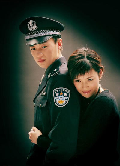 由北京左岸影视投资管理有限公司出品的罪案类电视剧,由 a href="#"