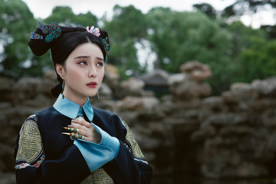 画框女人
