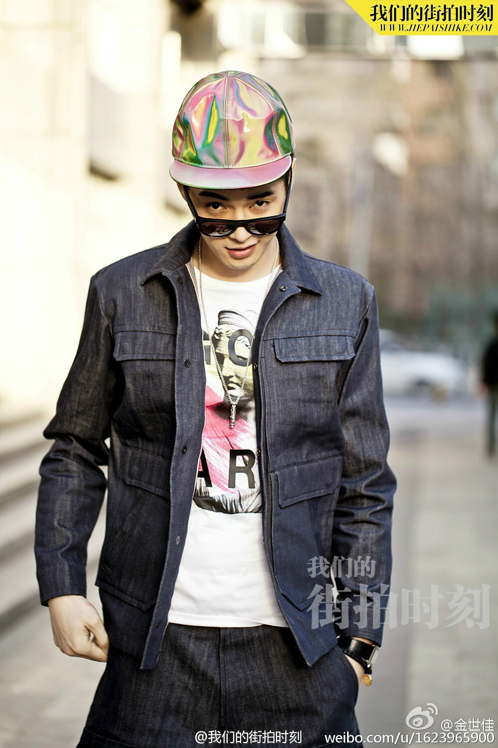  p>金世佳,1986年11月10日出生于上海市,中国影视男演员,毕业于 a