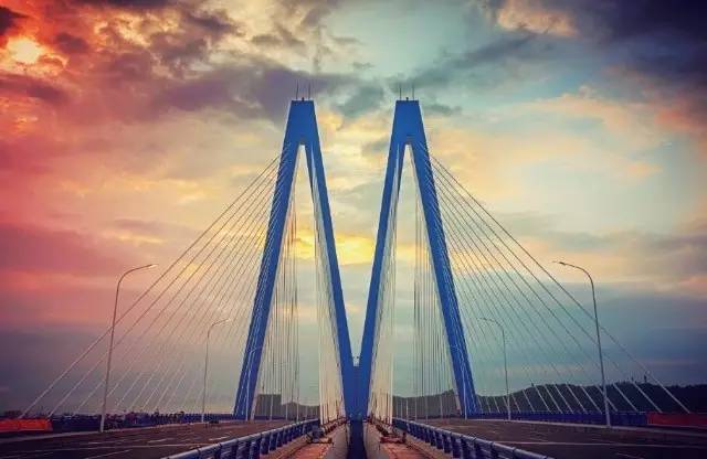  p data-id="gnfh3tv2rk">迎客大桥(yingke bridge)是中国广东省河源
