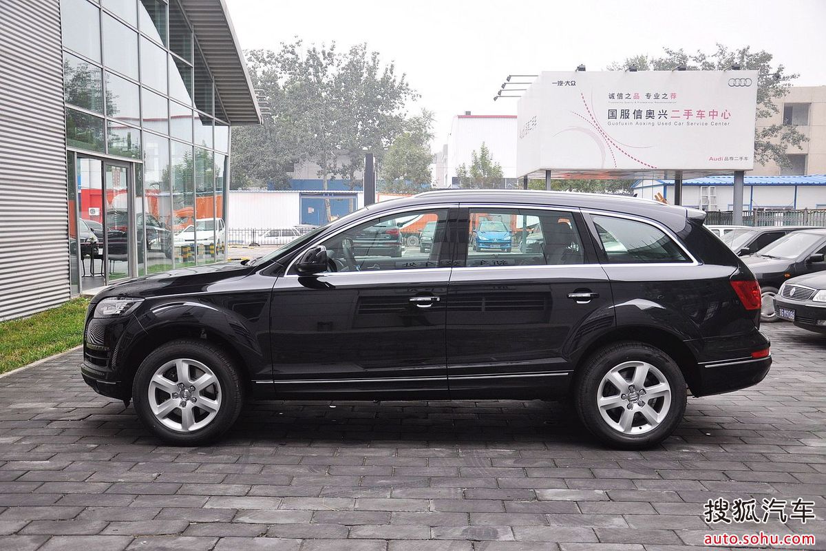 奥迪q7