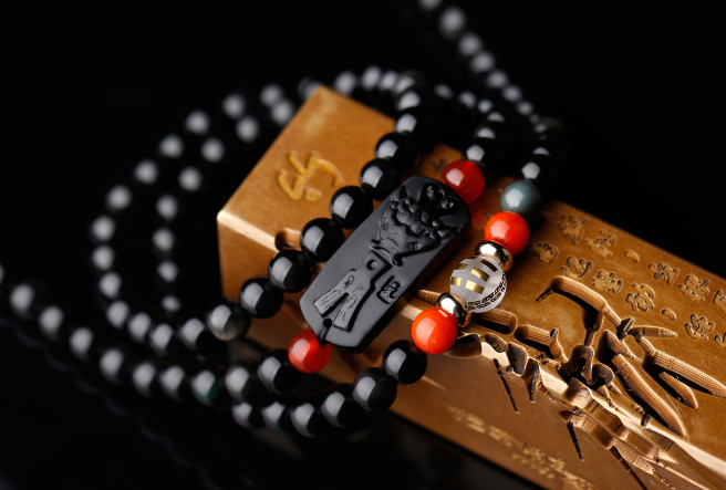 避凶的效用,但是很多人不知道究竟该怎么请貔貅,所以请回的貔貅招财