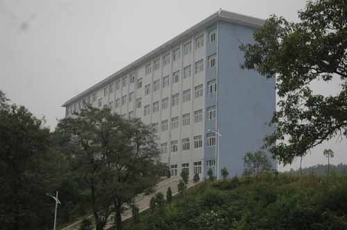 襄阳市护士学校