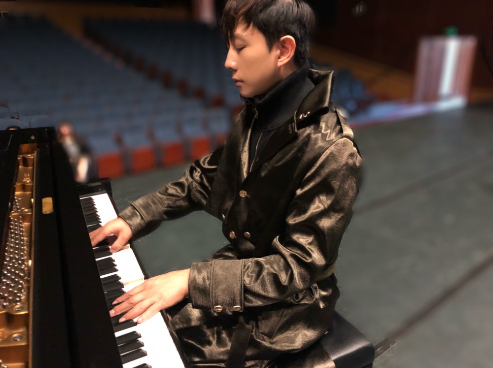  p>钢琴男孩(pianoboy),原名高至豪,是 a target="_blank" href="