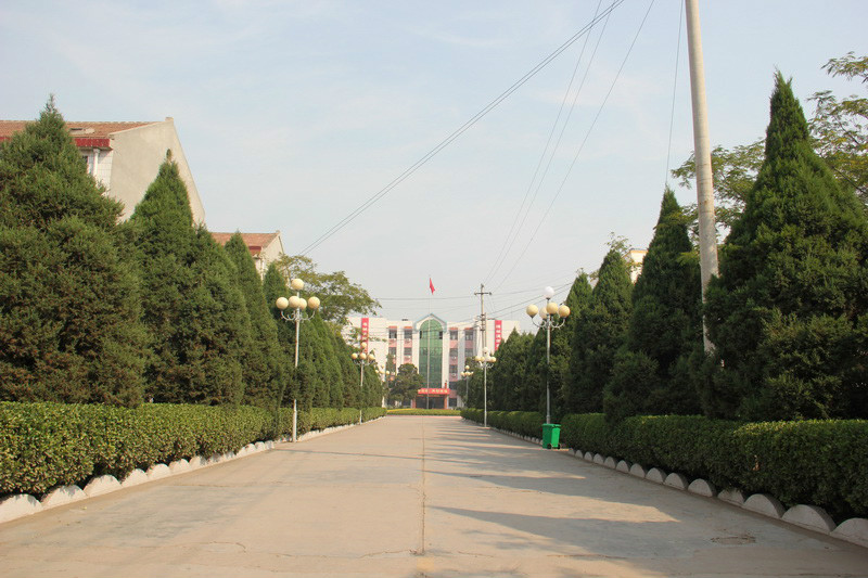 民权第一高级中学