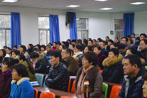 bpl5ul28"> a target="_blank" href="/item/郑州维纲中学/20263147"