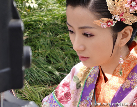  p>《后宫》是由 a href="#" data-lemmaid="351800">安以轩 /a>, a