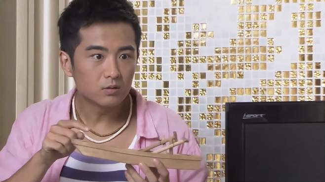 林嘉佑是电视剧《 a target="_blank" href="/item/百万新娘之爱无悔