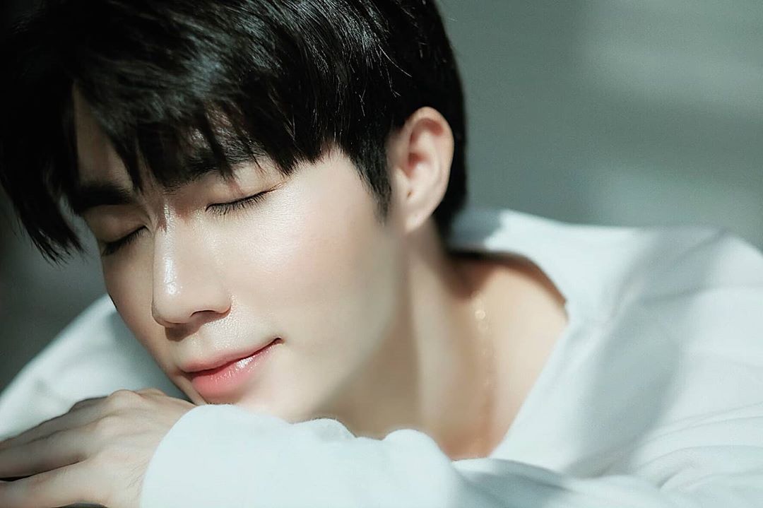  p>普拉克·帕尼(zee),1992年9月10日出生于泰国 a target="_blank"