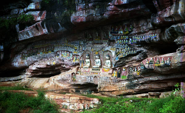 清凉洞摩崖造像