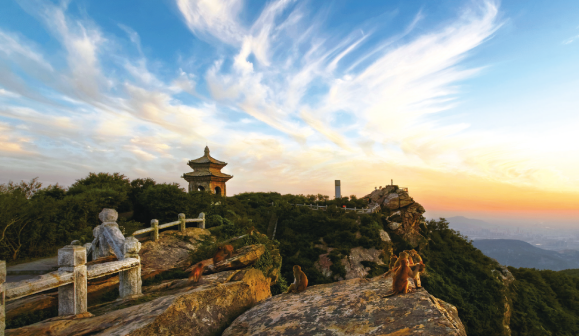 <p>花果山 玉女峰