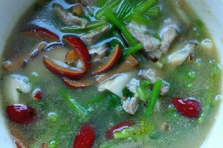 红枣芹菜汤
