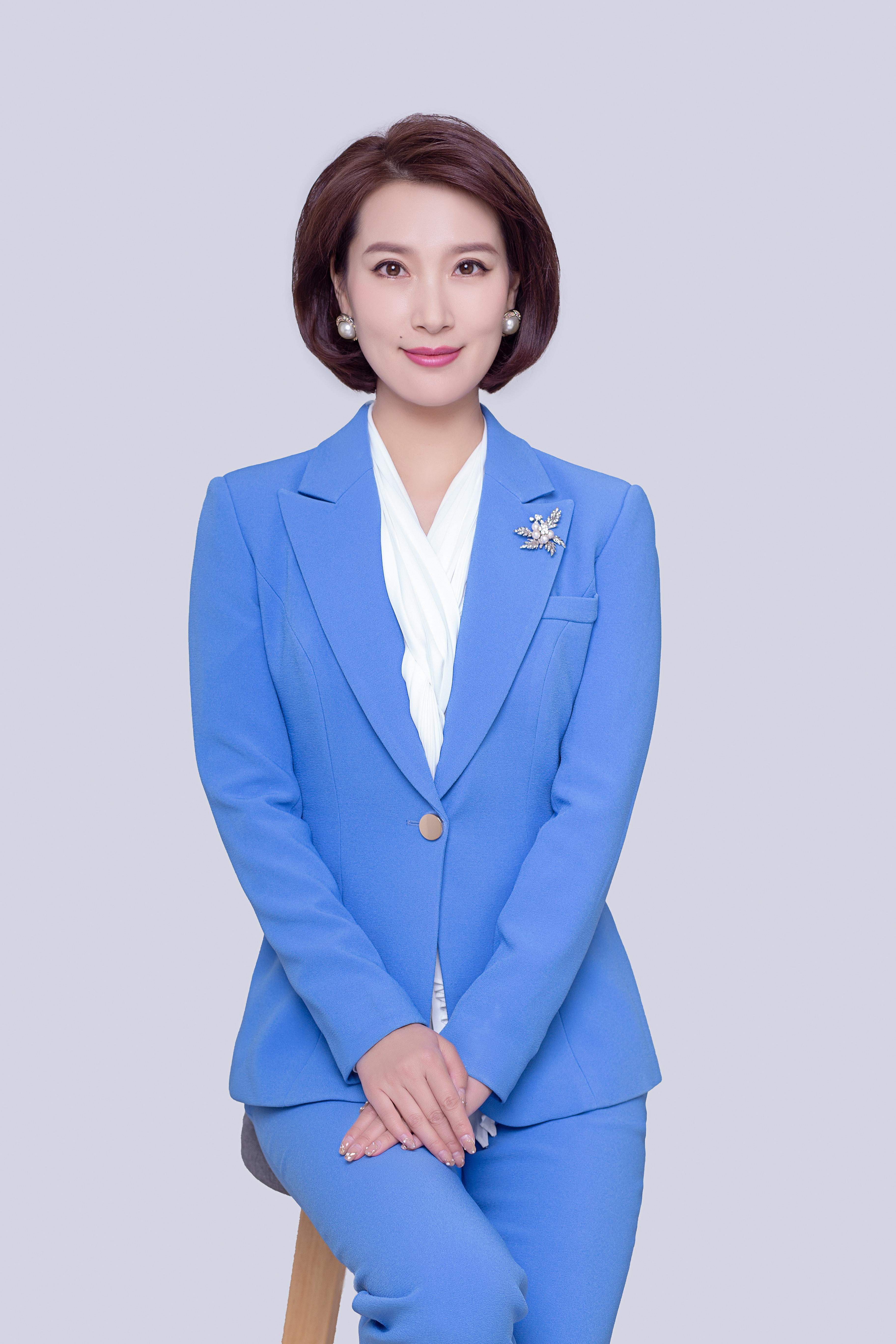 中国内地女主持人,播<span class="ref" data